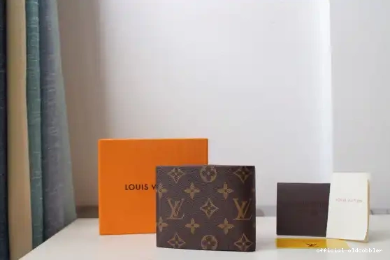 Official oldcobbler WALLET AMERIGO LOUIS VUITTON 0630